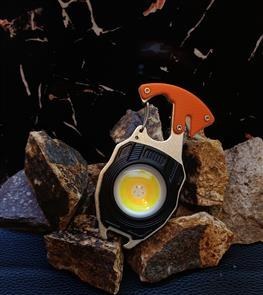 چراغ اظطراری تاکتیکال